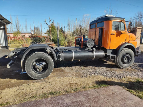 Imagen 7 de 9 de Mercedes Benz 1114 Modelo 81