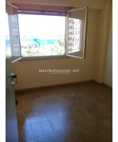 Departamento En Venta En Banfield 3 Ambientes