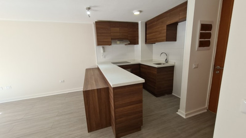 Se Arrienda Departamento Plaza Schwerter