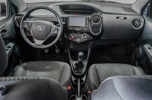 Imagen 9 de 25 de Toyota Etios Xls 2017