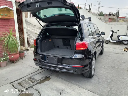 Volkswagen Tiguan 2.0 R-line At