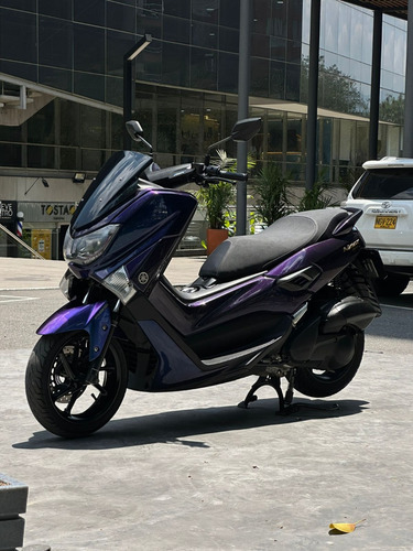 Yamaha N-max 2022