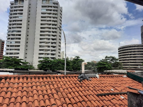 Casa Comercial À Venda Na Rua Professor Jamil Anderaos, Vila Cruzeiro, São Paulo - Sp - Liv-12186