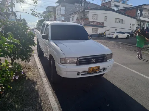Mazda B2600 2.6 I Fl