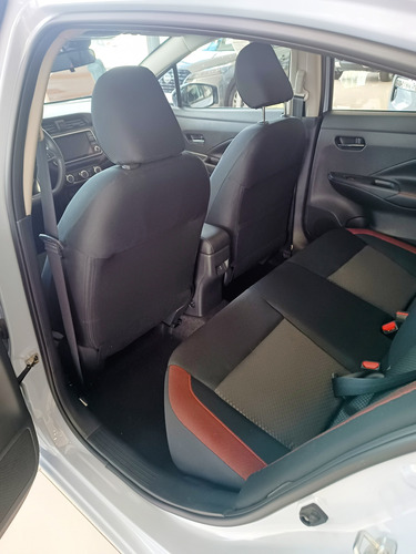 Nissan Versa 1.6 Sr Cvt