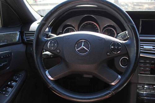 Imagen 13 de 15 de Mercedes-benz Clase E 2010 4p E 300 Avangarde Aut
