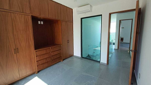 Casa Nueva En Venta En La Cima