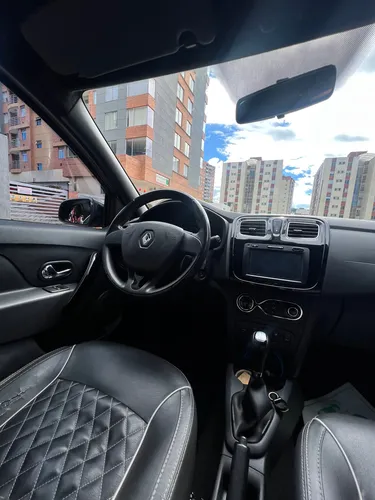 Renault Logan Exclusive At