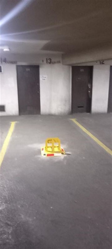 Imagen 2 de 12 de Estacionamiento En Arriendo En Providencia