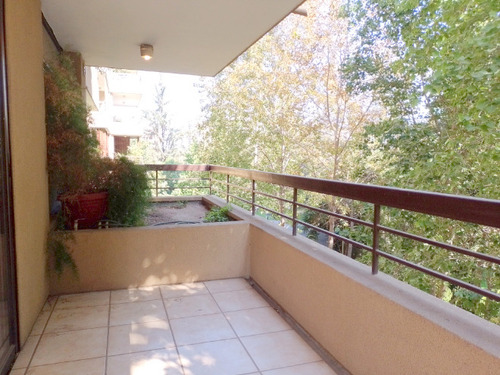Arriendo Departamento 3d + 3b + Servicio En El Golf .