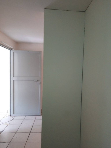Imagen 15 de 16 de Local Comercial En Zona Muy Centrica Con Cristal De Seguridad