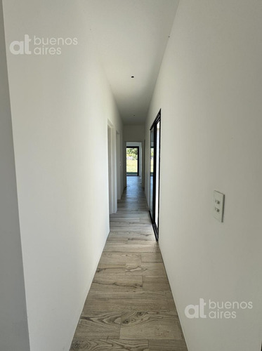 Casa 4 Ambientes En Barrio San Sebastián