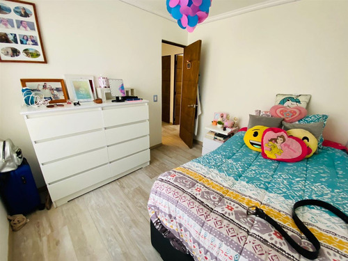 Casa En Venta De 3 Dorm. En Cerrillos
