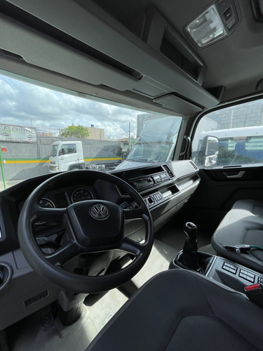 Volkswagen 11.180 4x2 Ano: 2021 Baú Refrigerado Ñ 9170, 1016