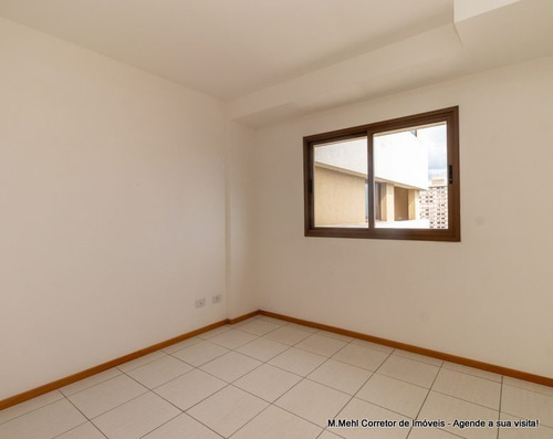 Imagem 22 de 30 de Cobertura Com 2 Dormitórios À Venda Com 226.05m² Por R$ 865.000,00 No Bairro Centro - Curitiba / Pr - M2ip-lseb02