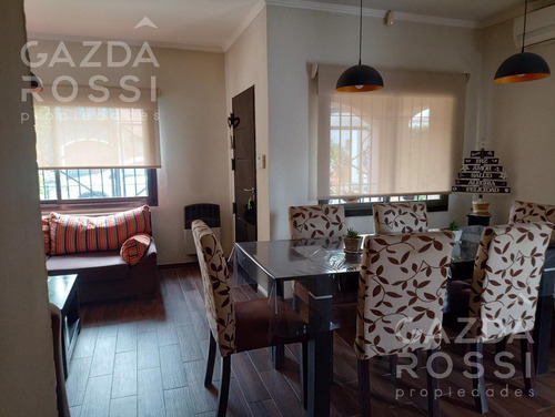 Imagen 7 de 25 de Casa - Adrogue