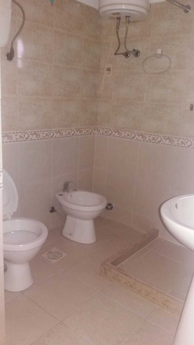 Imagen 12 de 12 de Alquilo Casa 2 Dormitorios En Sayago.. Reservada.