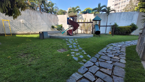 Apartamento En Venta En La Alta Florida, Municipio Libertador