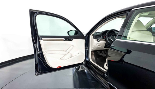 Imagen 13 de 15 de 102885 - Volkswagen Passat 2017 Con Garantía