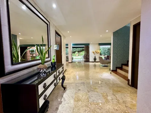 Casa En Venta En Benedictinos. Cod V776004