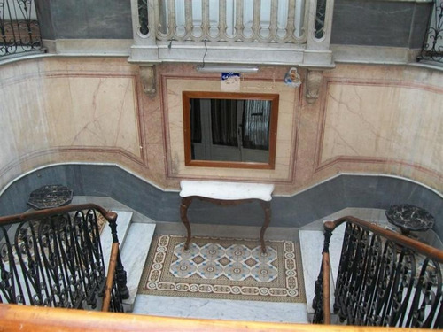 Excelente Hotel A Pasos De La Plaza Inpendencia. Ideal Inversionistas