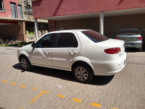 Fiat Siena 1.4 El My 2015 2015