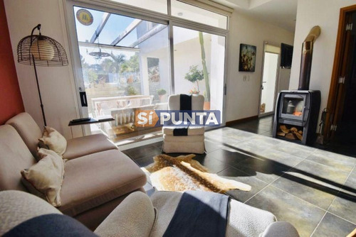 Imagen 8 de 19 de Casa En Venta