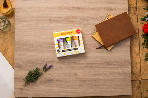 Kit Para Regalo Burt's Bees Trío De Crema Para Manos