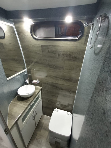 Imagen 10 de 10 de Motorhome Renault Master Para 2 Personas