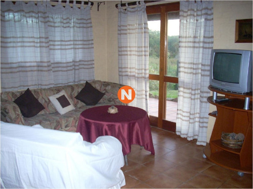 Casa En Venta Y Alquiler, Manantiales, Manantiales, 2 Dormitorios.- Ref: 207233