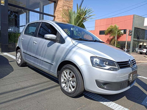 Imagem 8 de 15 de Volkswagen Fox 1.6 Prime Gii 2013