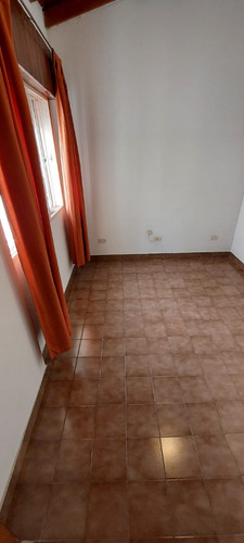 Venta Duplex 4 Ambientes Con Jardín /patio Y Lavadero Olavarria 4629 Caseros Tres Febrero