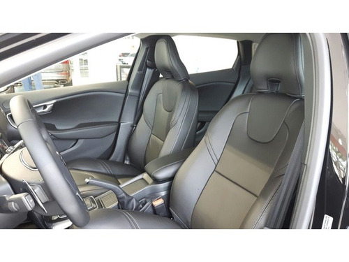 Volvo V40 2.0 T4 Momentum Drive-e 5p