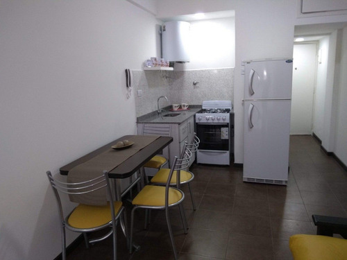 Imagen 4 de 8 de Departamento 1 Ambiente A La Calle Con Balcon En Venta Mar Del Plata