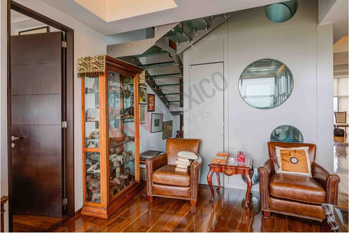 Penthouse De Lujo Con Espectacular Vista A La Ciudad En La Parte Baja De Las Águilas