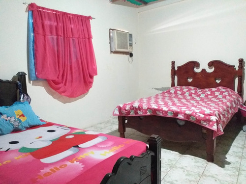 Imagen 8 de 15 de Casa En Venta En Calle Monzon De Coro 22-8937 04146954944