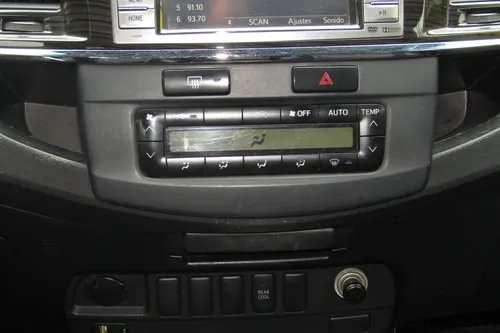 Toyota Fortuner 3.0 Sr5
