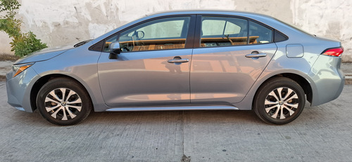 Toyota Corolla 1.8 Hybrid At