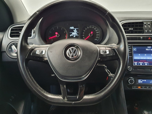 Imagen 11 de 15 de Volkswagen Vento (linea Nueva) Comfortline Plus 2020