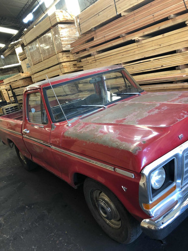 Ford F-100 De Luxe V8