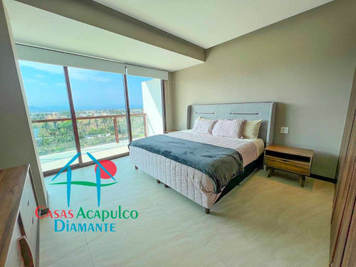 Cad La Isla Emerald F8. Terraza Con Vista A Las Áreas Comunes