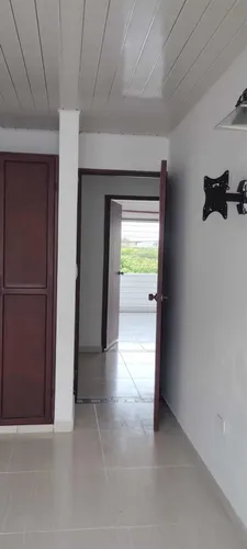 Magnífica Casa Con Excelente Ubicación De 4 Habitaciones.