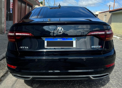 Volkswagen Jetta 1.4 R-line 250 Tsi Flex Aut. 4p