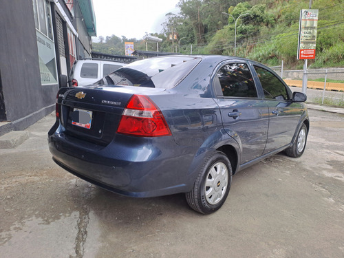 Chevrolet Aveo Lt, Automático, Impecable.