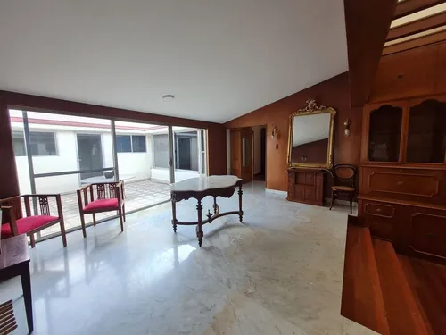 Bosques De Las Lomas. Casa En Renta De Un Solo Nivel