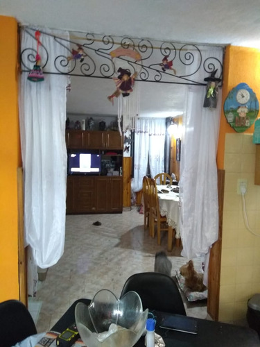 Casa En Venta En Lanús Oeste