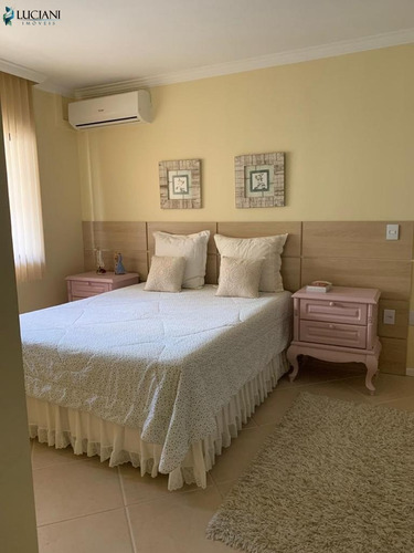 Magnífica Cobertura Mobiliada Com 03 Dormitórios Frente Mar Em Navegantes! - Ap03586 - 69243110