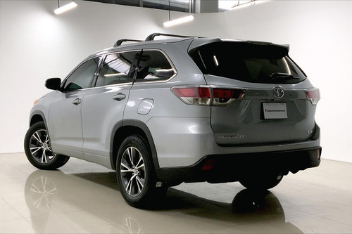 Imagen 11 de 15 de Toyota Highlander Crossover 5 Pts Xle, Ta, Climatronic, Cd,