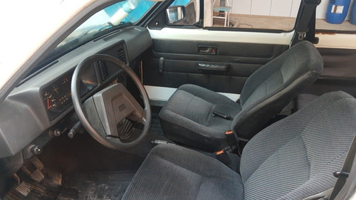 Imagem 3 de 4 de Chevette Sedã