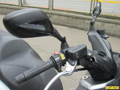 Kymco X-town 300